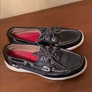 Black Sperry